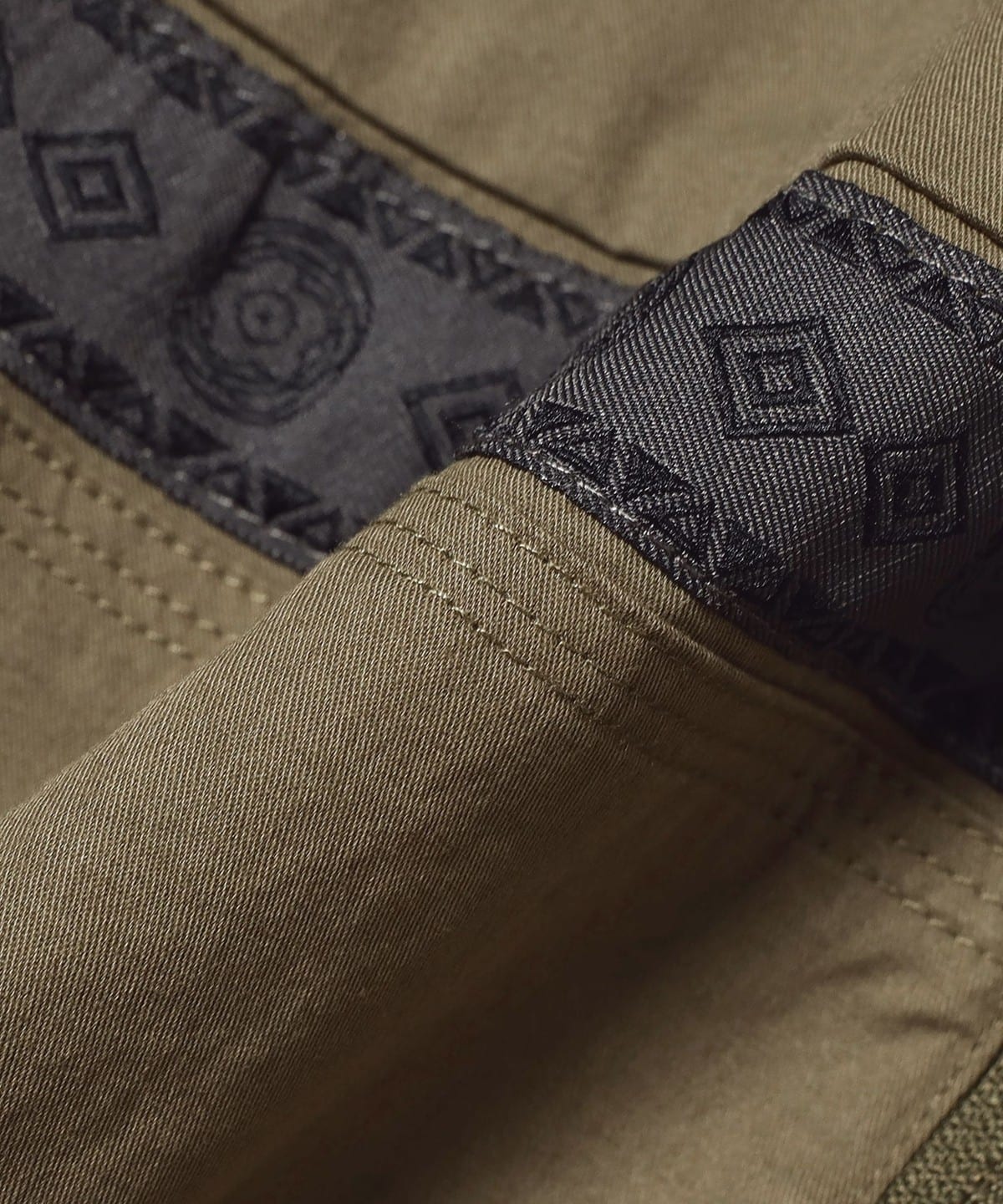 ELECTRA JACKET - Army Green