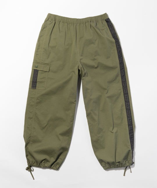 HELIO TRACK PANT- Army Green